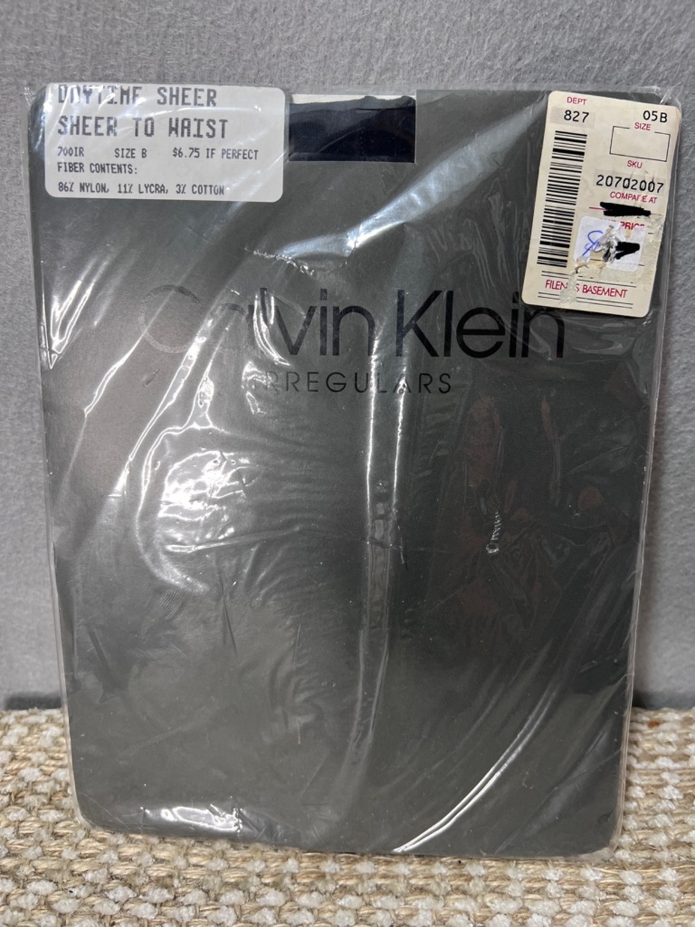 Calvin Klein Sheer to Waist Pantyhose Size B Black Hosiery NIP Irregulars